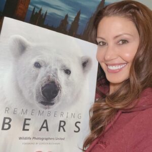 Shannon Elizabeth Instagram - The REMEMBERING BEARS book is filled with awe-inspiring photos of the last eight remaining bear species spread throughout the world. Sadly, six are listed as vulnerable or endangered. Pressures from the climate crisis, human-wildlife conflict, illegal zoos, pet trafficking, and the bear bile industry are putting them at risk. 

We can all make a difference. Help to protect Bears by ordering your copy of Remembering Bears today at www.buyrememberingwildlife.com.

100% of all profits go directly to vetted programs committed to protecting bears #RememberingBears