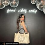 Shannon Elizabeth Instagram - So excited about this & grateful vegan purses exist now!! Yay finally!! Thank you thank you 🙏🏼♥️🙏🏼 #Repost @allysonspellman ・・・ Excited to announce this holiday collab! ❤️As many of you know @shannonelizabeth is not only a close friend but is fiercely dedicated to helping endangered animals through the @shannonelizabethfdn. I am honored to serve on the board of this organization. 🦏🐾🐘 I also love @gunas_newyork & their luxury vegan handbags. 👜 Each holiday GUNAS chooses to partner with a charity whose work aligns with their mission. They are graciously offering 10% off your purchase and will donate 15% from the sale to the @shannonelizabethfdn. Shop and support! Link in Bio & use code ShannonLiz15 🙌❤️ ➡️ SWIPE to see some favs from my #gunasnewyork collection: Cottontail, Ruth Tote & Tabitha. #gunasgirl #veganfashion #plantbased #savetheplanet #protectanimals #crueltyfree #sustainable #shopforgood