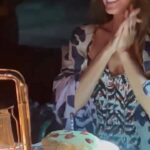 Shannon Elizabeth Instagram - This is what happens when your "friends" play a trick on you in the bush on your birthday! #goldenafrica #bush #birthday #safari