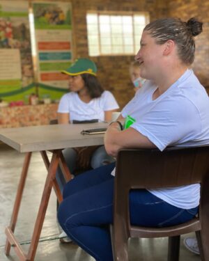 Shannon Elizabeth Instagram - I shared a profound moment with the young girls from 4 different schools at the @capeleopardtrust to nurture and teach them about the world of conservation.

The talk was spear-headed by conservation PhD candidate @merynomsa (Merlyn Nkomo) from my One Woman’s Legacy scholarship fund who engaged with the girls on why their conservation dreams are valid. “Follow your dreams because they guide you to your next step. They are your compass,” she advises.

From different social background groups both Merlyn and I hope to see leaders growing in the One Woman’s Legacy, a program tailored to enhance postgraduate student's academic journey driven to make the planet a better place.

One girl can change the world. Read more on the program on the link in our bio.

#conservation #wildlife #shannonelizabeth #onewomanslegacy #foundation