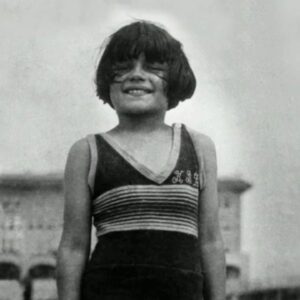 Shannyn Sossamon Instagram - A young Rita Hayworth. I love this photo so much. Her story is a tough one, and I see her <3 She tried so hard to make it work. 

I do not own the rights for this photo, obvs ! Plucked from a little internet dive