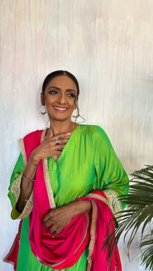 Shanti Priya Instagram - “Bold as balle balle, sweet as jalebi – that’s our Punjabi kudi, a perfect blend of sass and sweetness!” 

shanthipriya  shanthi priya actor dancer 

Makeup & styled by yours truly @shanthipriya333
Hair by @amuthevar 
Outfit by :- @swtantraofficial 

#saugandh #shanthipriya #90smagic #reelsinstagram #reelsvideo #trending  #explorepage #instapost #trending #fyp #shanthipriya #ootd #event #post