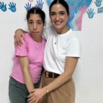 Shany Nadan Instagram - Tuvimos la increíble visita de Shany Nadan, una actriz ecuatoriana que ha trabajado en diversas producciones nacionales e internacionales y nos dio la oportunidad de compartir un espacio con ella 💜 Nuestros estudiantes de la formación teatral para personas con discapacidad pudieron compartir ejercicios con ella, escuchar sus recomendaciones, ensayar la obra que estamos por presentar, compartir nuestro cortometraje y tener una experiencia hermosa⭐️ Al asistir personas del medio artístico a las clases logramos darle una mayor visibilidad a nuestros artistas, aportar a su formación y generar futuras alianzas Agradecemos muchísimo a Shany por su hermosa energía y entrega. Sus palabras nos llegaron al corazón 💓 ¿Qué otro actor o actriz les gustaría que conozca a nuestros increíbles artistas? Etiquétenlos en los comentarios para que así nos conozcan #actores #inclusion #diversidad #arteinclusivo