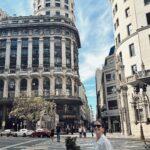 Shany Nadan Instagram - ¡A todos mis viajeros! Les cuento que con LATAM Pass, ahora puedes completar tus canjes con dólares, mejoras tu upgrade fácilmente, acumulas millas de vuelos pasados del 2023 si eres nuevo socio! ¡Viajar nunca fue tan gratificante! ✈️🌟 #LATAMPass @latamairlines