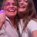 Shany Nadan Instagram - Ella ✨ La mujer con el corazón más grande La de la risa contagiosa La alegría de la casa La más generosa La que nunca juzga La que abraza tu individualidad La más incondicional y entregada La que guía con infinito amor La de los abrazos de oso Te eligiria en esta y en todas las vidas. Gracias por TODO mamá ♥️ @gissel_zarlenga_
