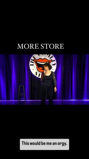 Shappi Khorsandi Instagram - I think i'm getting the hang of this
#olderwomen #olderwomendating #comedian
#comedianuk
#ukstandup 
#standupcomedy
#britishcomedy 
#britishcomedians
#sexpositiveeducation 
#genz