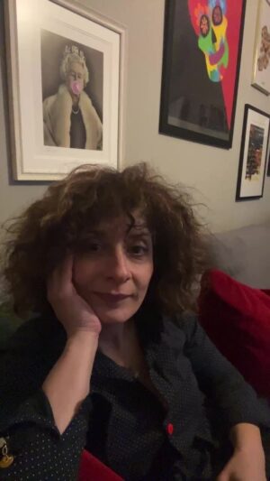 Shappi Khorsandi Instagram - Baileys drunk