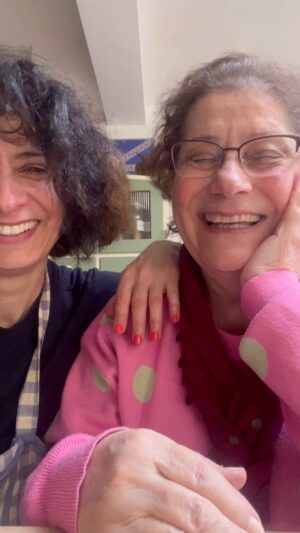 Shappi Khorsandi Instagram - Well, I think this will break the internet #mother #motherdaughter #persians #iranian