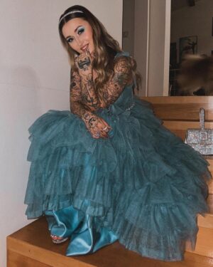 Sharlota Instagram - #cinderelladress moment 🤍💫 @bellesdresscz