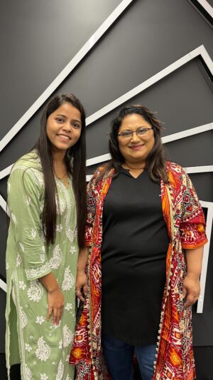 Sharmishtha Raut Instagram - 1 मे पासून “नाच गं घुमा” हा मराठी चित्रपट तुमच्या जवळच्या आणि लांबच्या चित्रपटगृहात येत आहे तर नक्की पहा आणि njoy करा😍❤️

#reelitfeelit #marathimovie #marathi_status_ #marathireels #marathimulgi #marathimotivational #nachgghuma #josh #joshmarathi #viralreels #namratasambherao #swapniljoshi #suknyamone #naachgghuma #madhuripatil #promotion #moviepromotion #marathiactress #marathiculture #marathilove #marathipost #marathimanus #marathibana