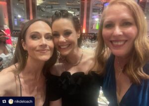 Sharon Lawrence Instagram - Wasn’t it a beautiful event! So glad be in the room with the stellar women @allwomeninmedia staff and BoD 🙏🏻( @anniepowellpr) brought together to celebrate excellence. @nikdeloch I love the way you put this, and love what you stand for , who you stand by. ❤️ Repost from @nikdeloach
•
What a night. To be in the presence of so many powerful, creative, brave, kind, thoughtful power-houses was so inspirational and meaningful. Women are incredible!! I will never be over the fact that I was one table away from @itscarolburnett and @janefonda. And when @glennondoyle and @abbywambach took the stage to accept their award, I literally came undone. And @rachelplatten made me ugly cry (but in the best way). 

Thank you @anniehowellpr for all you do to make this event happen each year, where we get to honor women in entertainment. And thank you for an unforgettable evening with our @hallmarkchannel team. @tameramowrytwo you hosted with the mosted!! And @sharonelawrence you are the loveliest.❤️

#thegracies #thegracieawards #womensupportingwomen #womenempowerment #hallmark #hallmarkchannel