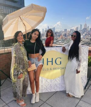 Sharon Carpenter Instagram - Crew love… #NYC