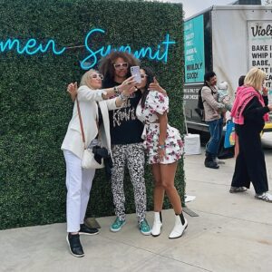 Sharon Carpenter Instagram - United with my fellow vegans today - some incredible humans working to make this world a better place. Moderated the keynote convo with the hugely inspiring @heathermillsofficial, hung with my bestie / rep @fionabloom and partied to @redfoo. Thanks @jennystojkovic for another incredible @veganwomensummit. 💚