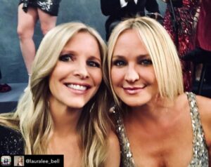 Sharon Case Instagram - We’re ready for our close ups @lauralee_bell cast photo day 👯‍♀️