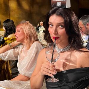 Sharon Horgan Instagram - Some sisters representing our missing sisters @evabirthistleofficial and @mssarahgreene (and @clelia_mountford and @rebecca.parkinson) Best fun I’ve had losing in a long time.  Modelled extreme sexiness with Domhnall Gleeson, expressed my love for all of The Bear and explained to @benstiller the origin of the company name @mermantvfilm

@evehewson 
@dearbhlawalsh 
@fayedorn 
#annemarieduff 
#badsisters 
@appletvplus