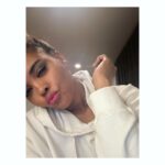 Sharon Leal Instagram - smooch and sulk. 🐻