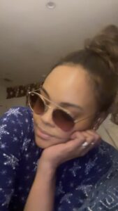 Sharon Leal Instagram - #momtalk #whattheflipmom 🥞🥞🥞🥞 FLIP: a term used colloquially by Filipino American youth to refer to those of Filipino descent. or: funny little island people 🏝️
