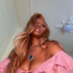 Shayna McHayle Instagram - goodnight🎀🧡sweet dreams