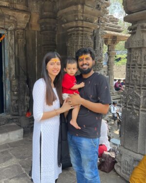 Sheetal Tiwari Instagram - महाशिवरात्रि के इस अवसर पर आपको और आपके परिवार को ढेरों शुभकामनाएं।🐚
JAI SHIV SHAMBU 🙏🏻♥️