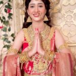 Sheetal Tiwari Instagram - Happy Dhanteras 💸 - - - - #dhanteras #diwali #festival #happydhanteras #india #happydiwali #dhanteraswishes #indianfestival #jewellery #festiveseason #dhanterasspecial #celebrations #festivals #love #dhanteraspooja #laxmipujan #bhaidooj #dhanteraspuja #deepavali #dhanterascelebration #bhfyp #diwalidecorations #special #dhanterasday #diya #dhanterasgift #ganpati #indian #dhanterasnight #diwaligifts