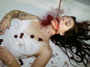 Shelby Lee Instagram - Don’t tell me to smile.
Xoxo🍒🔪
“Feminine Rage“ Creative direction, styling and photography @caitlinindiana 
Based on the written works of @tatumbronte 
Set assistant and BTS also by @tatumbronte 

women healing women