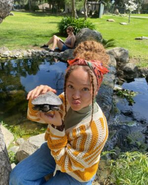 Shelby Simmons Instagram - Call me the turtle whisperer 🐢