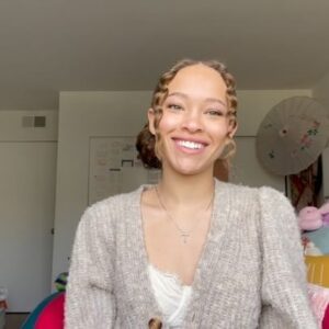 Shelby Simmons Instagram - BACK AT IT with another Bible study!! Slight backtrack to the Old Testament today and probably for the next while. Leviticus 11:43-44 here to remind us that God loves and cares for all of us so it is ok for us to love and care for others as well as ourselves too! 💗