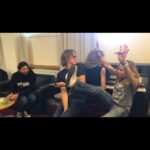 Sheryl Crow Instagram - A little something to warm up your Sunday! ❄️ Throwing it back to June 26, 2019 in Glasgow, in the green room waiting for soundcheck. @jengunderman on piano, @fredeltringhamdrummer on spoons, and #RobertKearns on harmony. @therealdionnew and @thespinnersofficial, please forgive my butchering that melody!! I love you both and this song!! #thencameyou