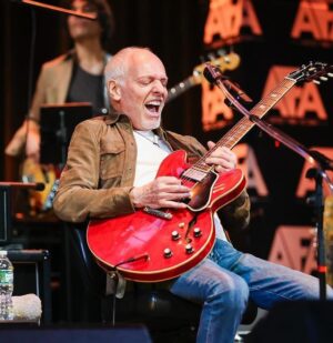 Sheryl Crow Instagram - This was an incredible night. I will never not show up for those who suffered the Sandy Hook tragedy at the hands of gun violence. It is hard to believe we are still fighting for sensible gun legislation, but this evening was about music and about celebrating how healing music can be.

Today marks 11 years since the Sandy Hook Elementary School tragedy. We #HonorWithAction. 

@sandyhookpromise #neverforget #protectourkids #endgunviolence