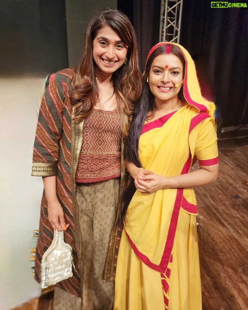 Shilpa Raizada Instagram - Let me introduce you to few of the important characters of JSR Ramayan. My favourite here - Sita!! Never judge a book by its cover, especially not a woman. She looks delicate and angelic but is all the way epitome of strength, character, and walks in grace through the toughest periods of life. Played to perfection by @shilpa_s_raizada Laxman plays the dutiful brother. A handsome shadow of Ram. Fiesty yet obedient, loyalties lying where they must. Had Shroopnakha not fallen for him, probably Ramayan wouldn't have happened 😁😁 @thevikramtiwary 💪 & scroll right for last but not the least for the 'sutradhar', the narrator of this epic play and my fav god #Shiva @tarundattaa 🔱 #ramayan #jaishriramramayan #sita #laxman #shiva #theatre #play #puneetissar