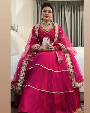 Shilpa Raizada Instagram - 🩷🩷🩷
