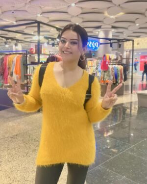 Shilpa Raizada Instagram - My career is a journey for me, and any journey is incomplete without the struggle.
So, Enjoy the journey and try to get better every day. And don’t lose the passion and the love for what you do.
❤️❤️❤️ #jaishriram #braodway #play #ramayan #usa #blessed #gratitude #godiskind #shilparaizada #actorslife