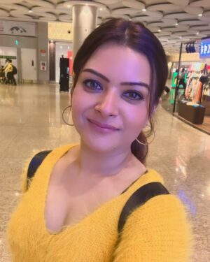 Shilpa Raizada Instagram - My career is a journey for me, and any journey is incomplete without the struggle.
So, Enjoy the journey and try to get better every day. And don’t lose the passion and the love for what you do.
❤️❤️❤️ #jaishriram #braodway #play #ramayan #usa #blessed #gratitude #godiskind #shilparaizada #actorslife