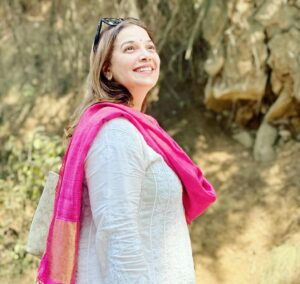 Shilpa Tulaskar Instagram - I shall be telling this with a sigh
Somewhere ages and ages hence:
Two roads diverged in a wood, and I—
I took the one less traveled by,
And that has made all the difference. 
#frost #bareskin #wearyoursmile let down your #hair