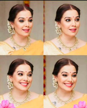 Shilpa Tulaskar Instagram - Thank you @saumikaxfangirl for this beautiful collage ❤️
#indianwedding #saree #traditionalwear #indianjewellery #ethnicwear #indianwedding 
Makeup: @im_mr_ketzsolzofficial_ 
Hair : @sandhyabalakrishnan83