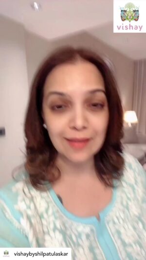 Shilpa Tulaskar Instagram - Posted @withregram • @vishaybyshilpatulaskar निसर्गाचा योग्य वापर करुन आपलं सौंदर्य अधिक खुलवता येतं सांगायला येताहेत  @merakibyrujuta. Welcome aboard @merakibyrujuta ❤️❤️❤️❤️

भेटा रुजुताला आणि पहा त्या या प्रदर्शनामध्ये तुमच्यासाठी काय घेऊन येताहेत. 

डेक्कन जिमखाना क्लबहाऊस पुणे येथे
24,25,26 फेब्रुवारीला भेटूया.... 

#Vishaybyshilpatulaskar 
#Vishay
#ShilpaTulaskar
#SomethingNew
#Trending 
#merakibyrujuta