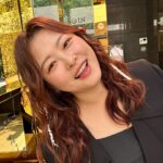 Shim Jin-hwa Instagram - - 행복한 월요일🌸 오늘, 나자신 파이팅🥰