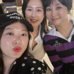 Shim Jin-hwa Instagram - - 사랑하는 지우언니 혜원언니 생일💛🌸 멋진분들이 내 삶에 함께 한다는 감사함❣️ 알라뷰 지미슈개작시🌷 리본 풍선 케익은 @momocake79 입니다. 풍선은 조이파티 @joyparty_79 입니다. (네이버에 조이파티 검색 후 홈페이지에서 보시는 게 더 다양하다고 합니다. ) ✔️아! 협찬 전혀 아니고 다 내돈내산 입니다.