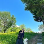 Shim Jin-hwa Instagram - - 날씨가 너무 좋았던 어제💙 일찍 아버님 뵙고 헤이리마을 가서 밥먹고 산책🌿