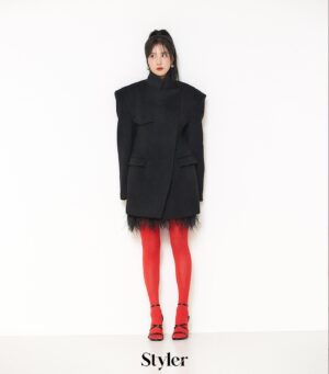 Shin Dong-mi Instagram - @styler_mag 과 함께한 작업! 
너무너무 예쁘게 담아주셔서 감사합니다! 
행복하고 즐거운 시간이었어요 🤍