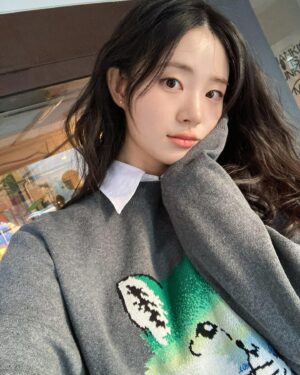 Shin Si-a Instagram - 