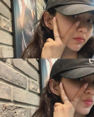 Shin Yeon-suh Instagram - Feb🐾📚🩶
@acoc_official (단순선물)
