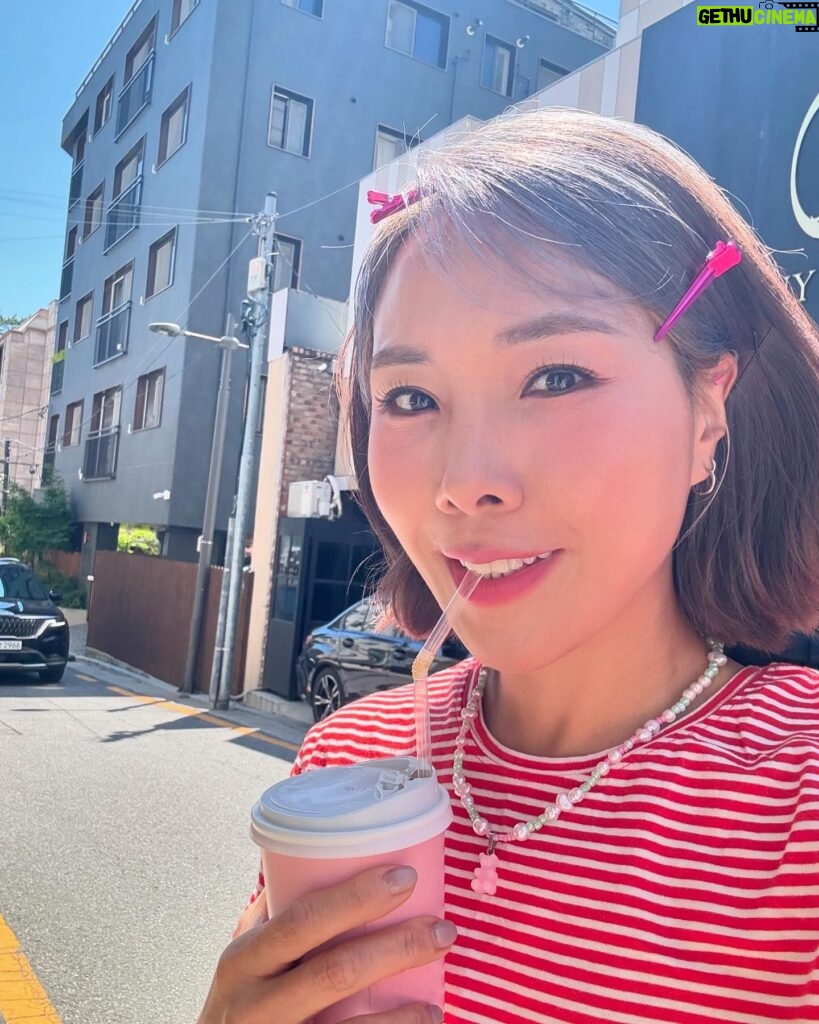 Shin Bong-sun Instagram - Sunnyday ☀️