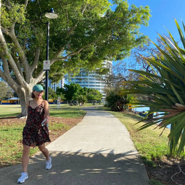 Shin Bong-sun Instagram - 지난 연말부터 언니와 함께 호주에서의 시간은 다소 밋밋해 보일수 있으나 그 밋밋함이 최고의 힐링이였다 💛🙆‍♀️