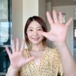 Shin Da-eun Instagram - 똑똑 주말에 모했져요? 난 홀리👶🏻임소장⛑️이랑 제주🌴 댄겨왔져요 이박삼일 동안 너무너무 잘 쓴템 소개해요 이번영상은 유튭채널 재질 이지만 채널이 없으니 요기다가 힣히 아무렴 어떠냐긔 (뒤로 갈수록 브랜드정보 공유를 못한거 같은데 혹싀 궁금하신분들은 댓글주시면 알려드릴게요🌝✍️) #신난다은육아👩🏻 #아기랑여행 #아기랑제주도