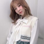 Shin Ji Instagram - 마지막 사진 미안합니다~🤣😉