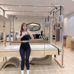 Shin Ji Instagram - 쌤 해외출장으로 일주일 만에 운동! 더 힘들게 느껴지는 건 기분 탓... 절대 아님~😂😅 #오운완