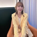 Shin Ji Instagram - 사진 넘치구요💛