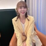 Shin Ji Instagram - 사진 넘치구요💛