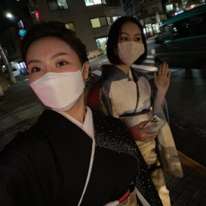 Shioli Kutsuna Instagram - #QueenBee leggo🙌🏼🙌🏼🙌🏼